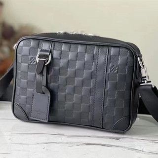 『LV 路易威登』N45286 Sirius 邮差包取材 Damier Infini Onyx 牛皮革